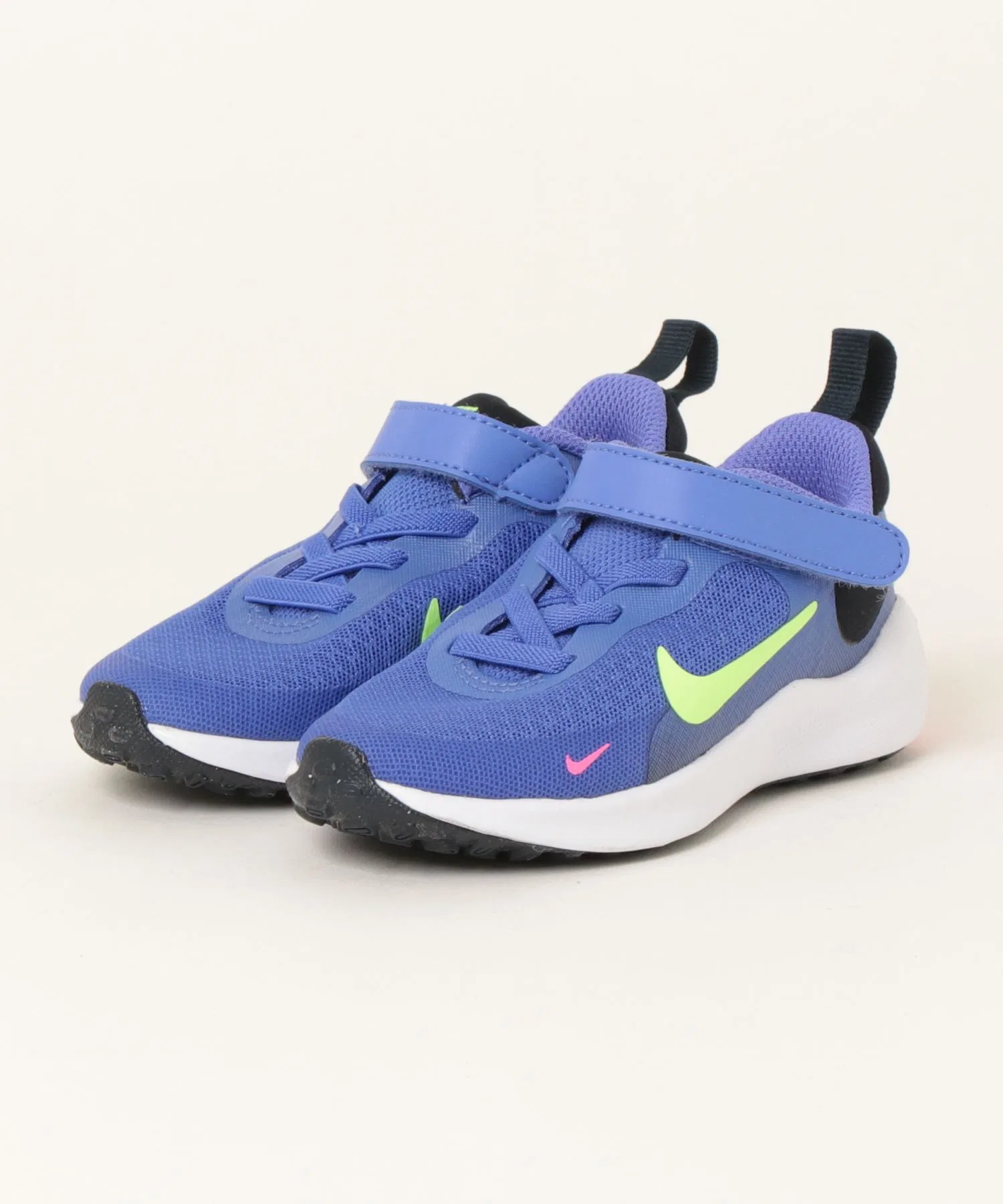 Детские кроссовки Nike Revolution 7 (PSV)