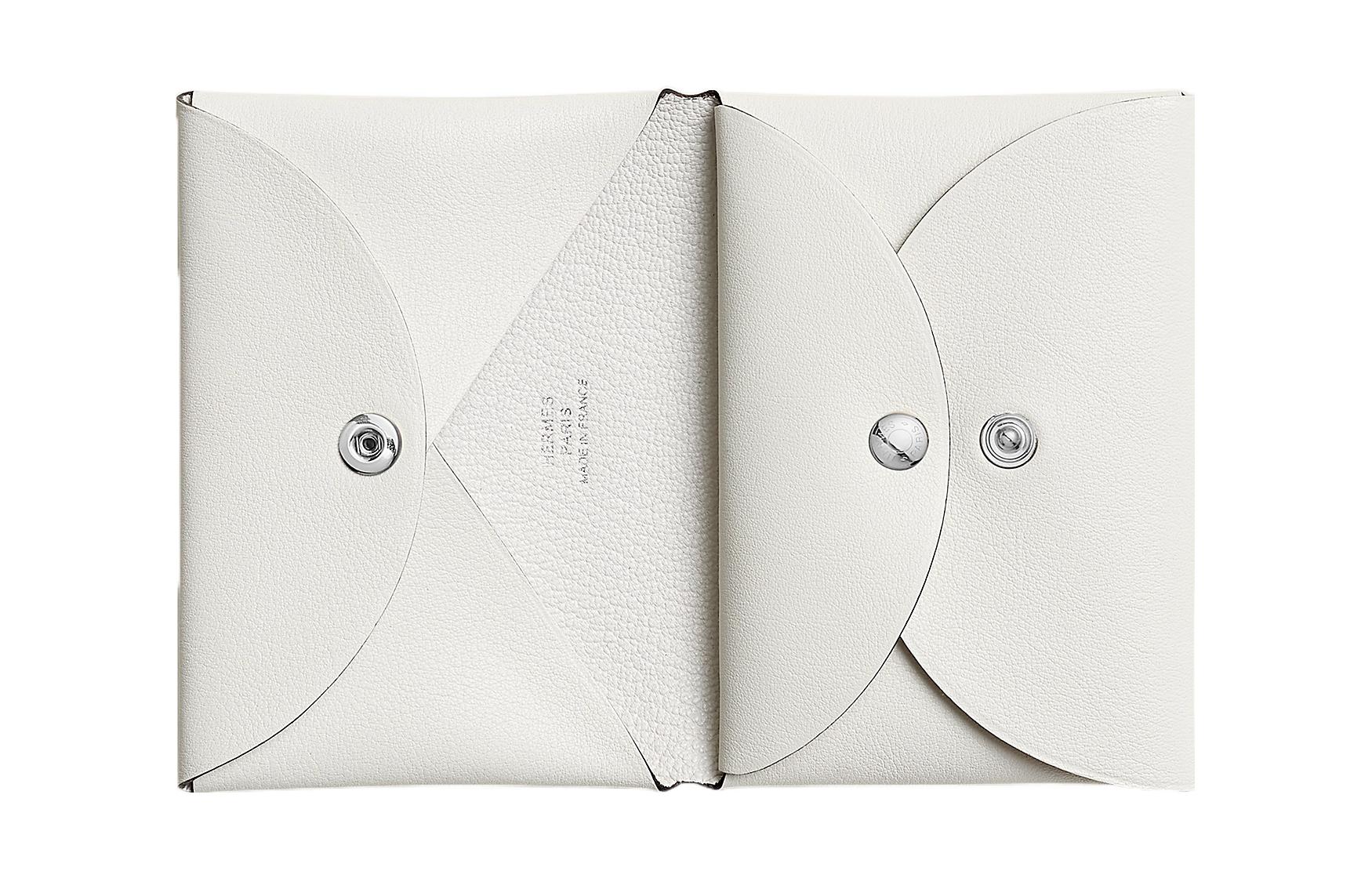 HERMES Миниатюрный кожаный картхолдер Calvi Duo Swift женский белый — фото 3