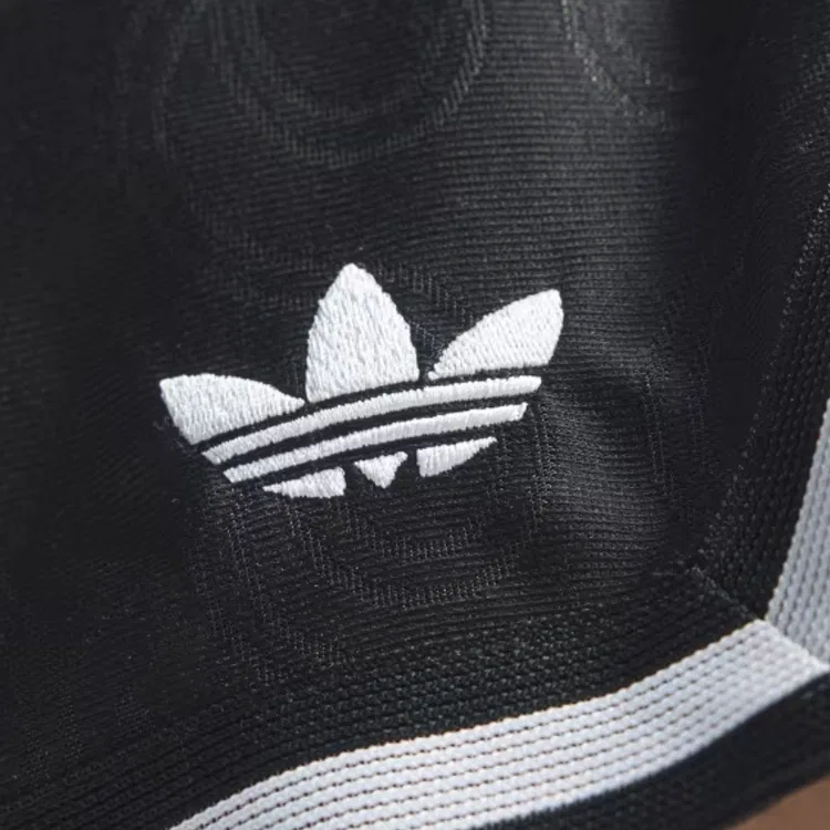 Спортивные шорты Adidas Originals Black — фото 4