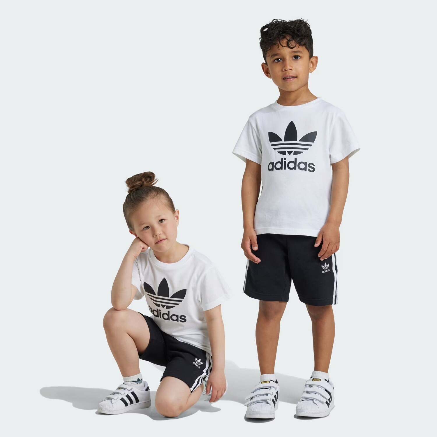 

Детский комплект футболок Adicolor Shorts Adidas, цвет Black/White