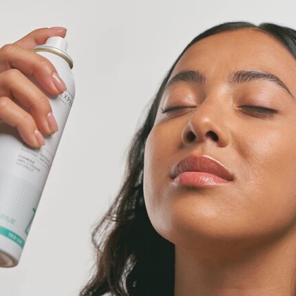 NOVEXPERT Trio Zinc Spray Матирующий увлажняющий крем с высокой концентрацией цинка для борьбы с воспалениями и акне — фото 3