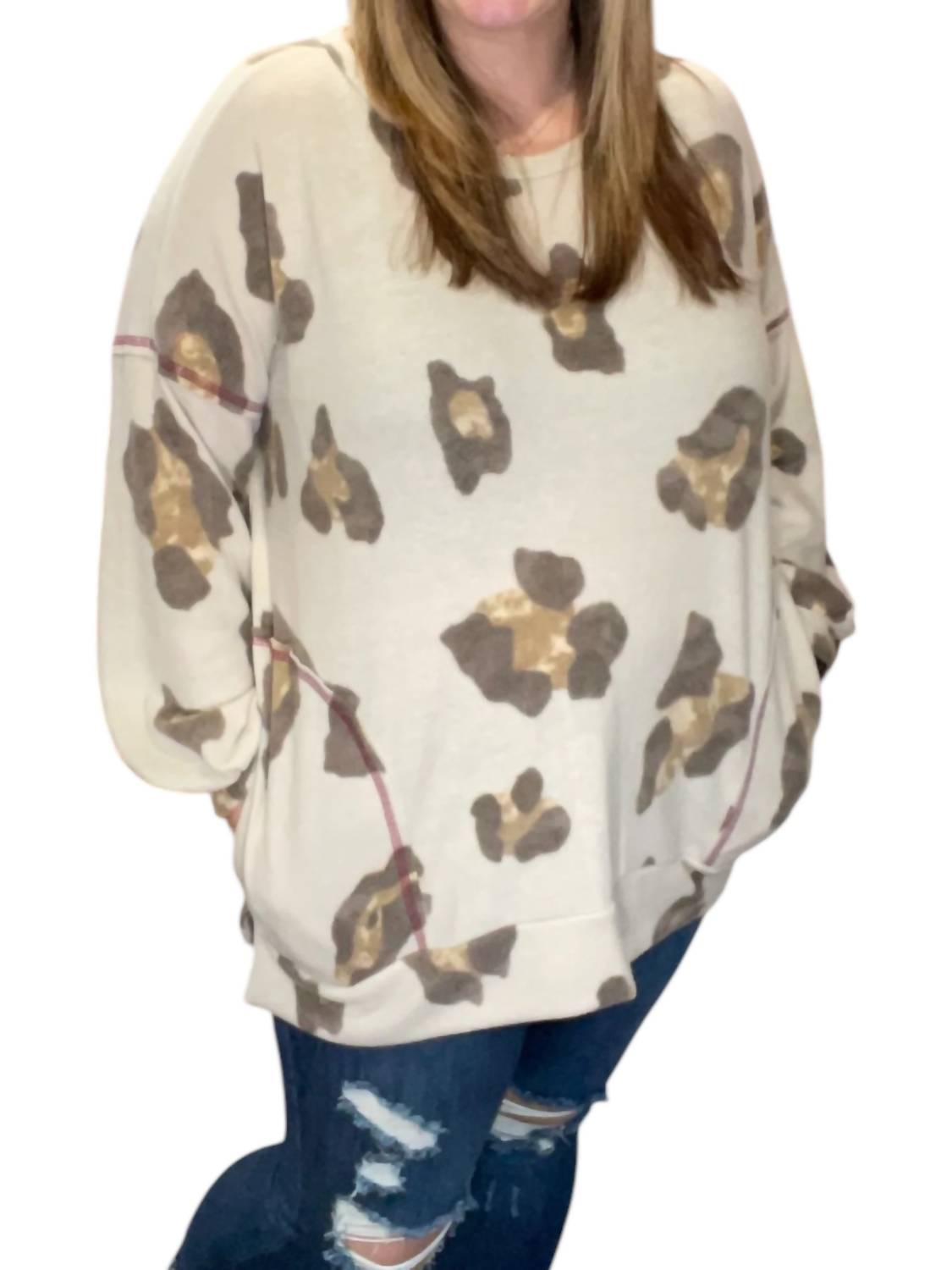 

Оверсайз свитер с леопардовым принтом в цвете таупе Honeyme