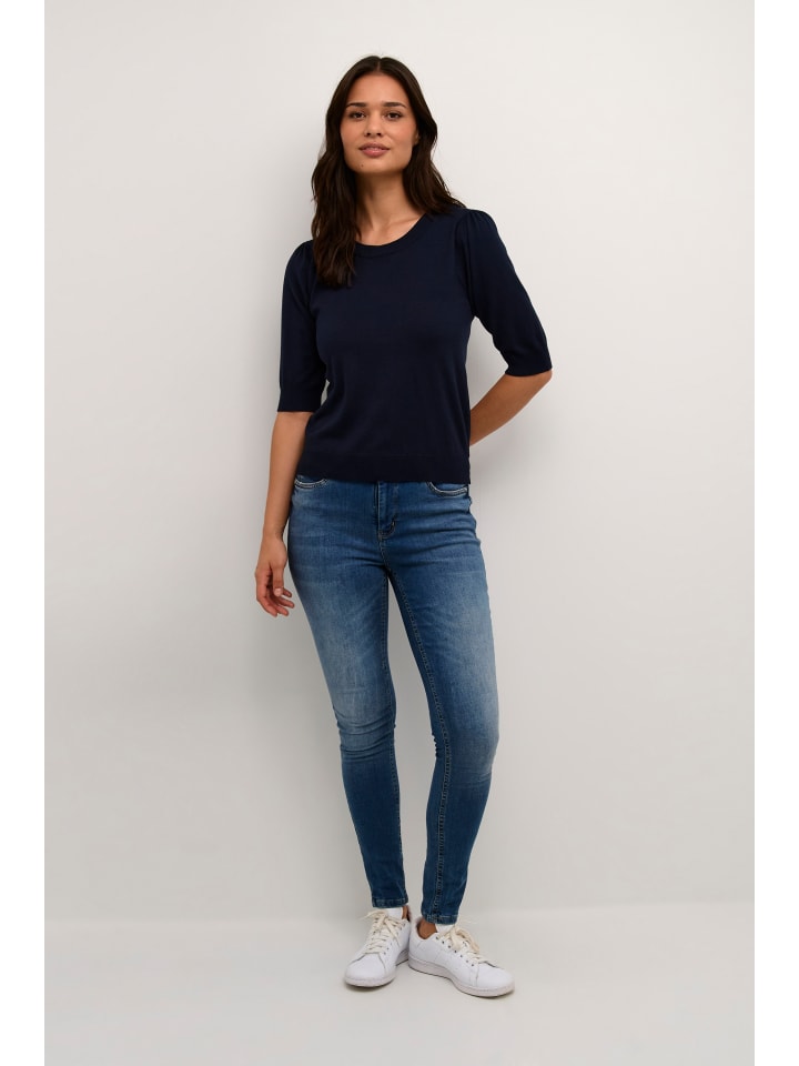 

Свитер CULTURE