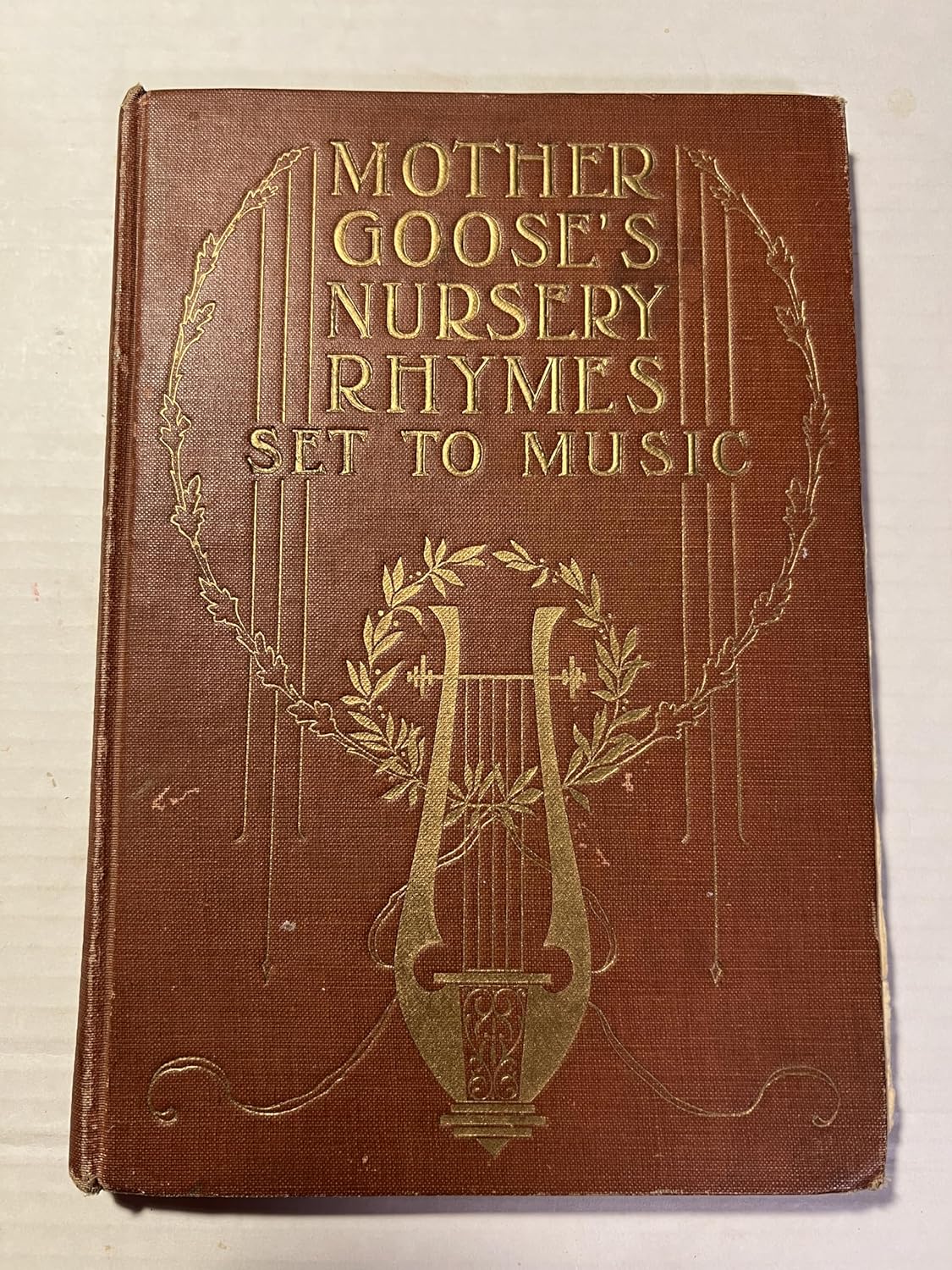 

Mother Goose's nursery rhymes and nursery songs, set to music (McLoughlin Bros.)