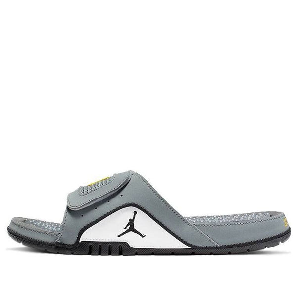 

Тапочки гидро 4 ретро Air Jordan, серый