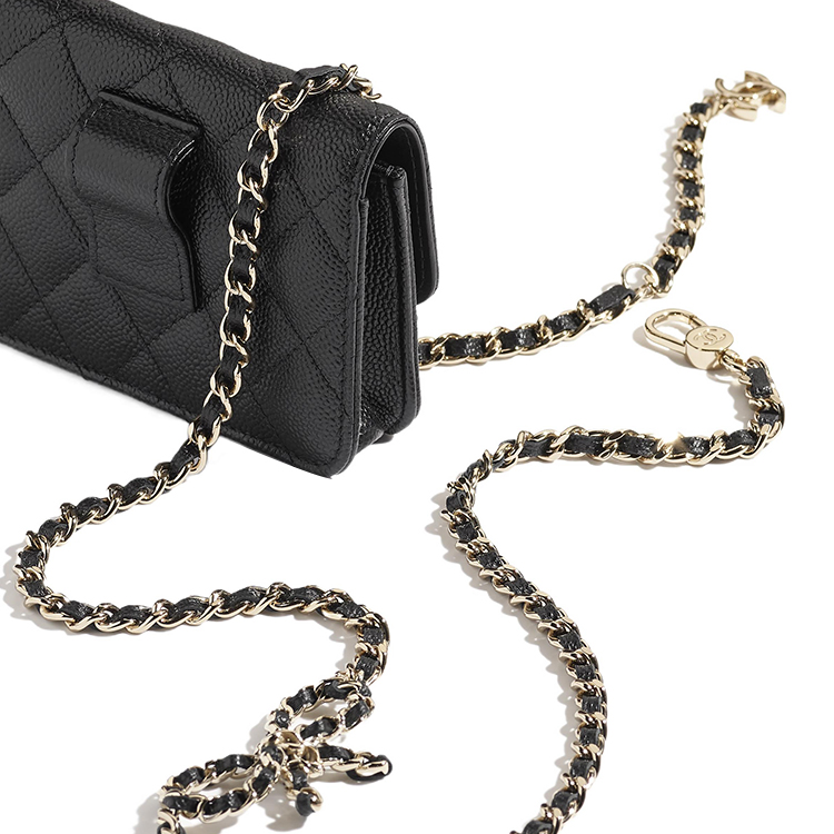 CHANEL Женская поясная сумка из зерненой телячьей кожи черная — фото 4