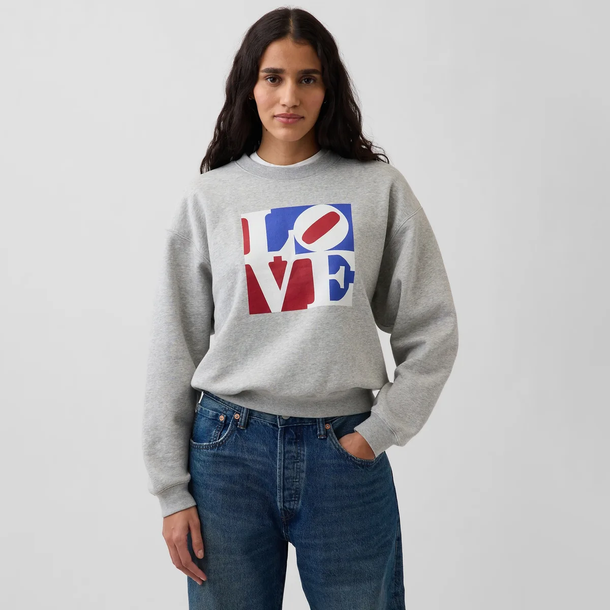 Толстовка Robert Indiana SS26 GAP, серый — фото 4