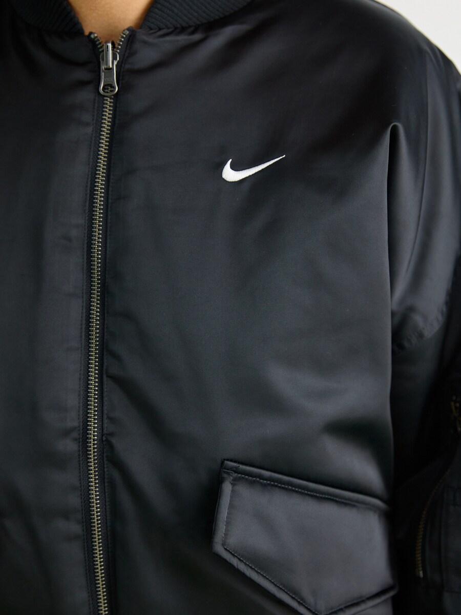 Демисезонная куртка Nike Sportswear, Black — фото 4