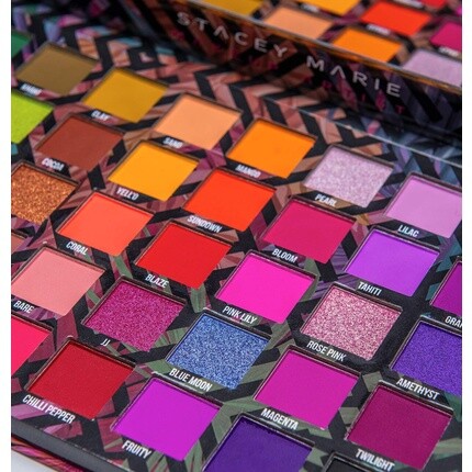 Палитра теней bPerfect X STACEY MARIE Carnival III Love Tahiti Bperfect Cosmetics — фото 3
