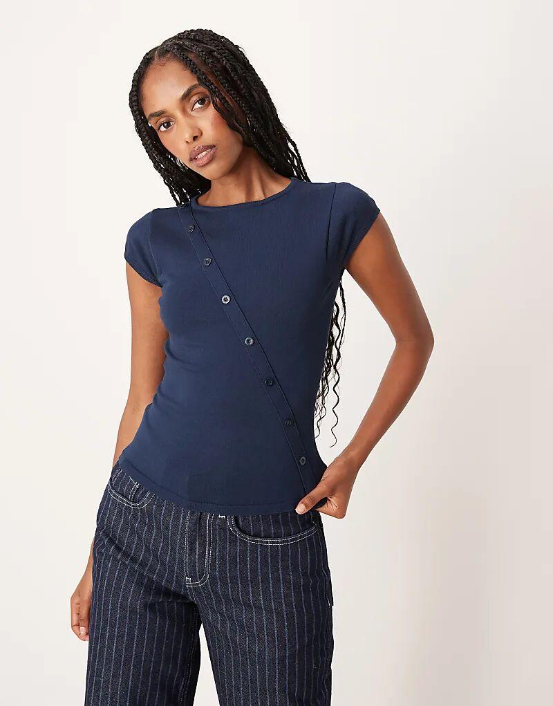 

Топ Motel Elyra с короткими рукавами и отделкой на пуговицах, темно-синего цвета