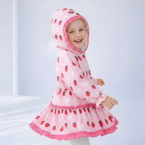 Куртка детская с рюшами Sweet Berry от Minidou, розовая — фото 2