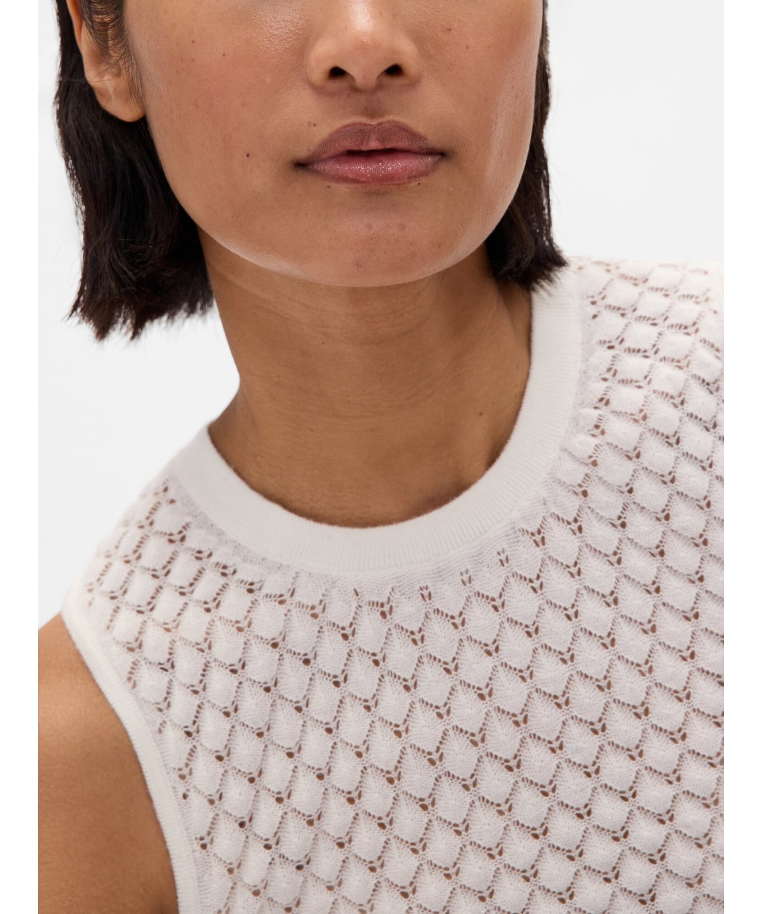 (W)CashSoft Cashmere Touch Легкий укороченный топ-майка GAP, IVORY_FROST — фото 4