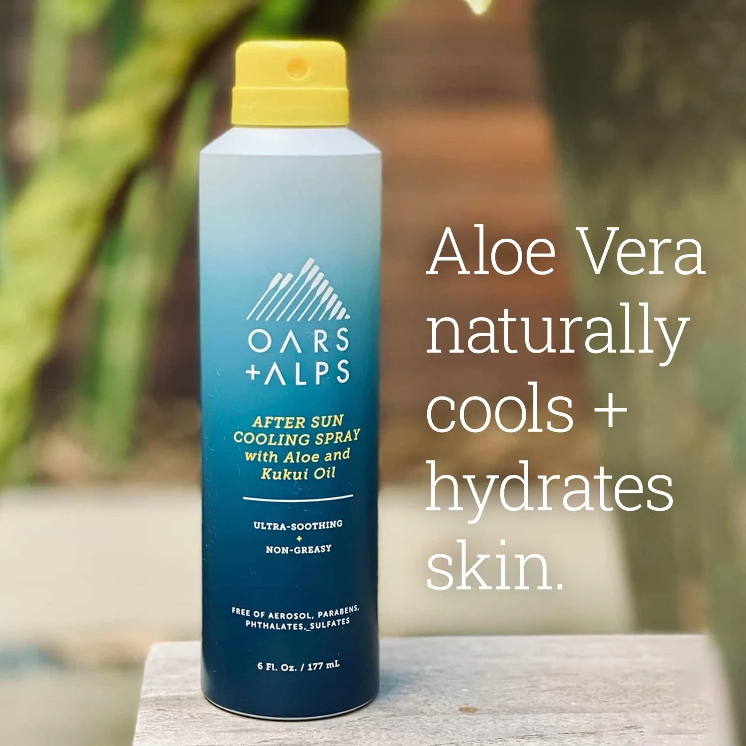 Oars + Alps After Sun Spray, спрей после загара с алоэ вера, маслом кукуи и ниацинамидом, аромат зеленого чая, охлаждает кожу, увлажняет, успокаивает, нежирный, 170 г (2 шт) 177 мл (2 шт.), GREEN — фото 2
