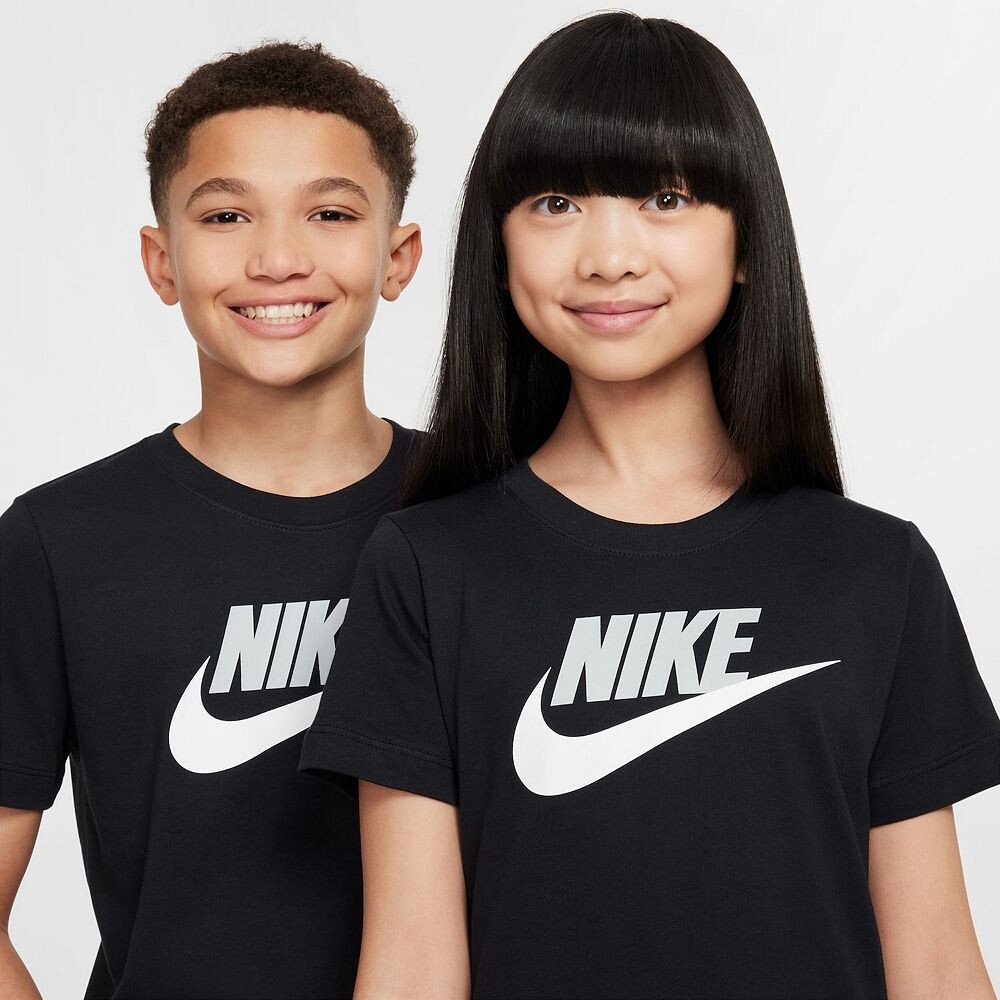 Футболка с большим логотипом Nike Sportswear для детей 6–20 лет, серый — фото 4