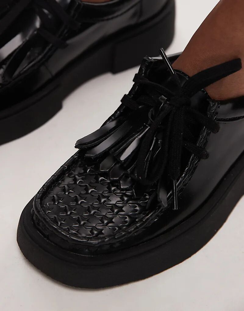 Туфли Clarks Torview из кожи с кисточками и узором «ёлочка» чёрного цвета — фото 2