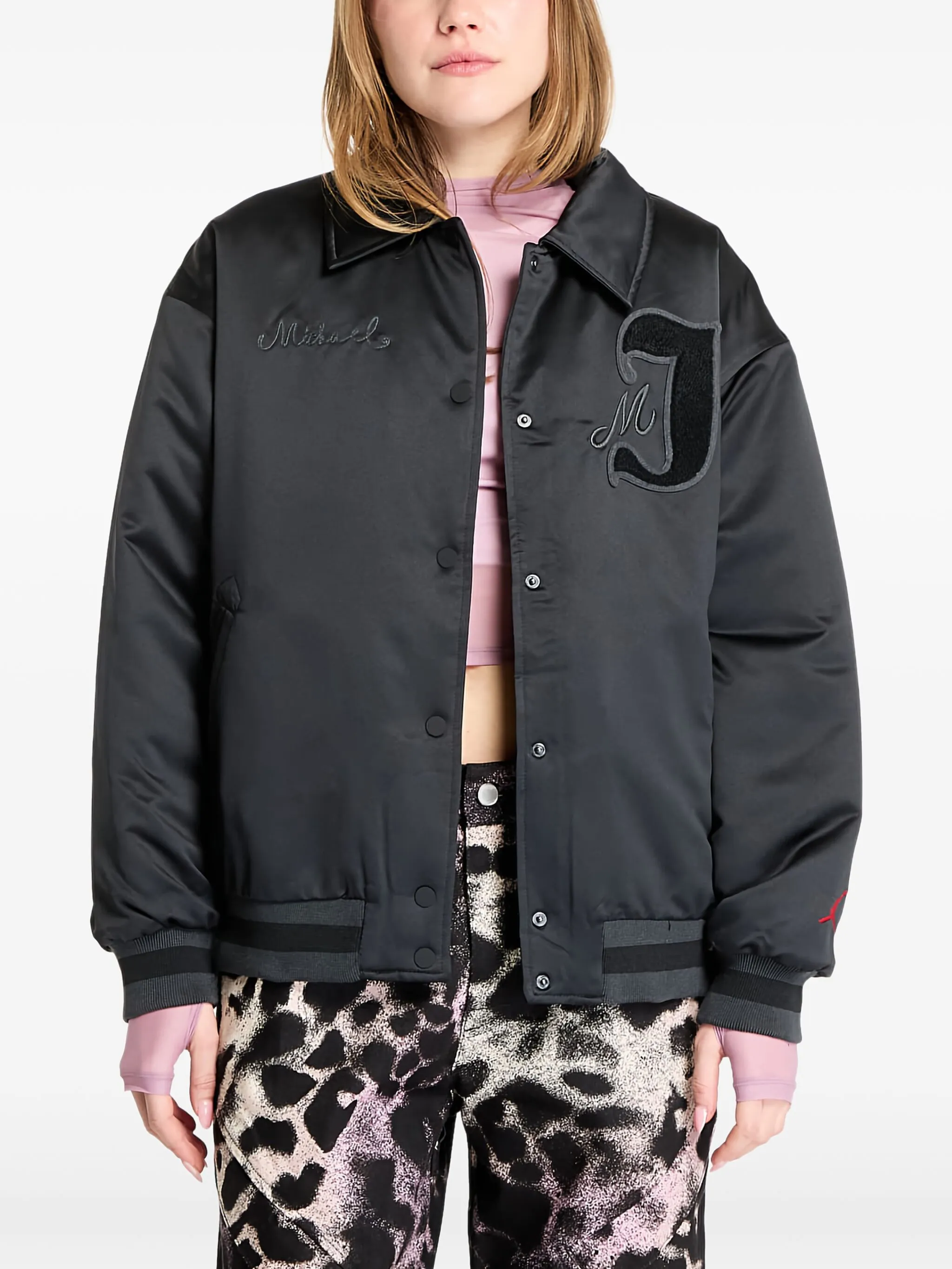 

Бомбер Varsity Jordan, черный