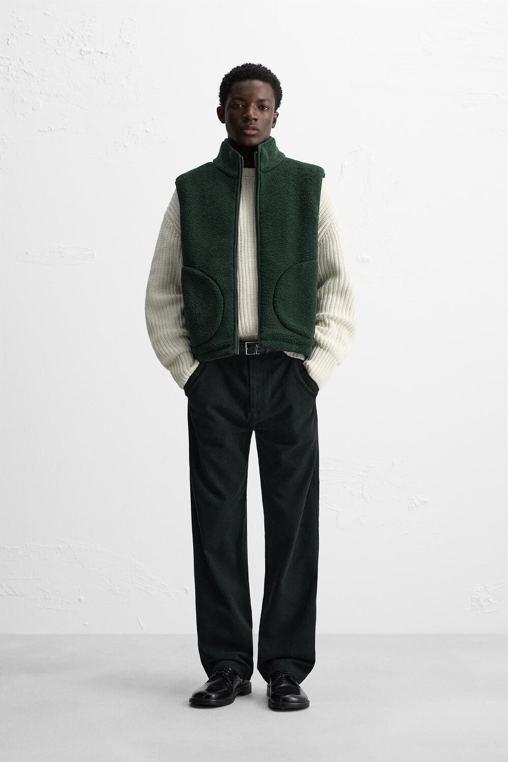 

Жилет из искусственной овчины ZARA, темно-зеленый