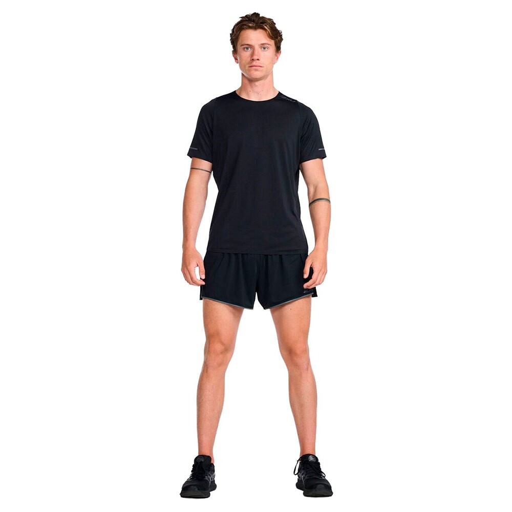 

Футболка 2XU Light Speed Tech, черный