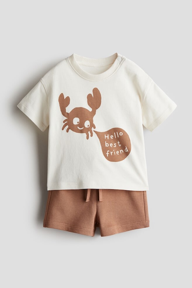 

Костюм двойка с рубашкой и шортами H&M, бежевый
