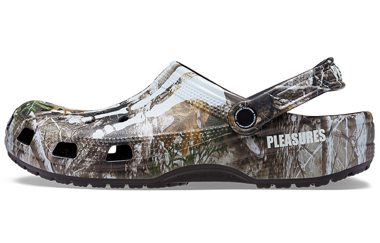 Шлепанцы Crocs Pleasures x Realtree x Classic Clog 'Skeleton - Edge Camo', зеленый — фото 2