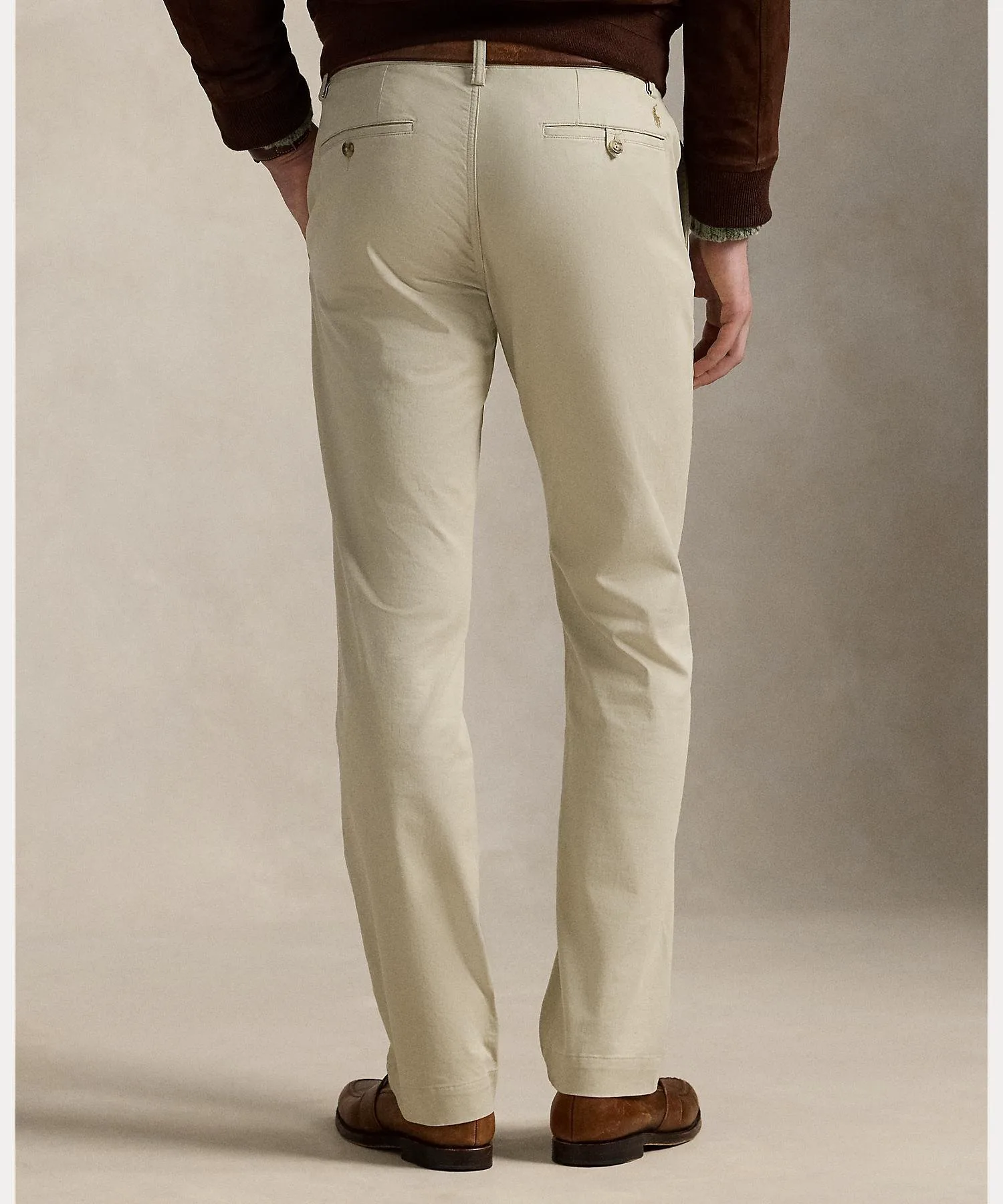 Эластичные брюки-чиносы прямого кроя из выстиранной ткани. Polo Ralph Lauren, 250 Brown — фото 4