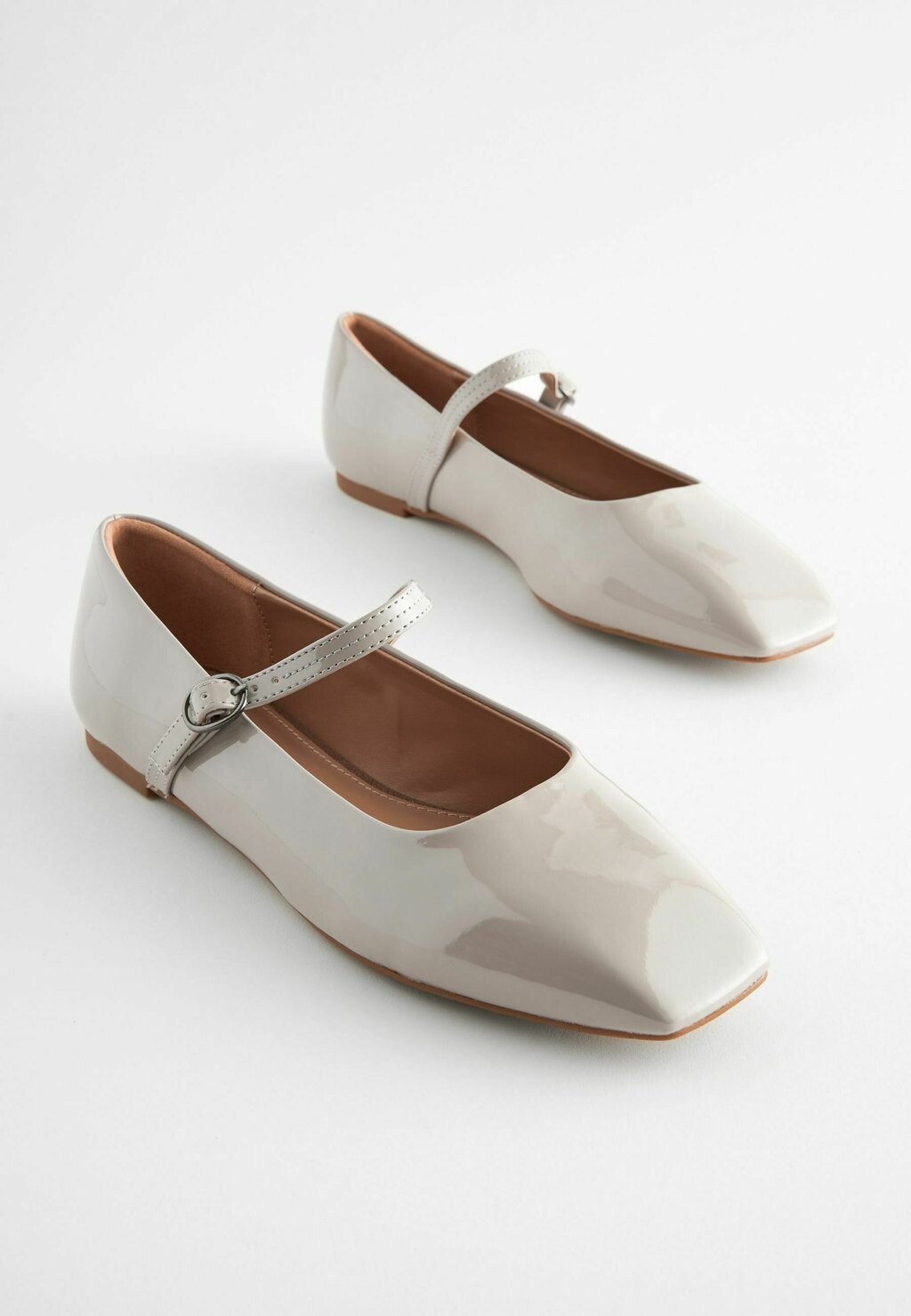 

Балетки FOREVER COMFORT SQUARE TOE MARY JANE Next, серый