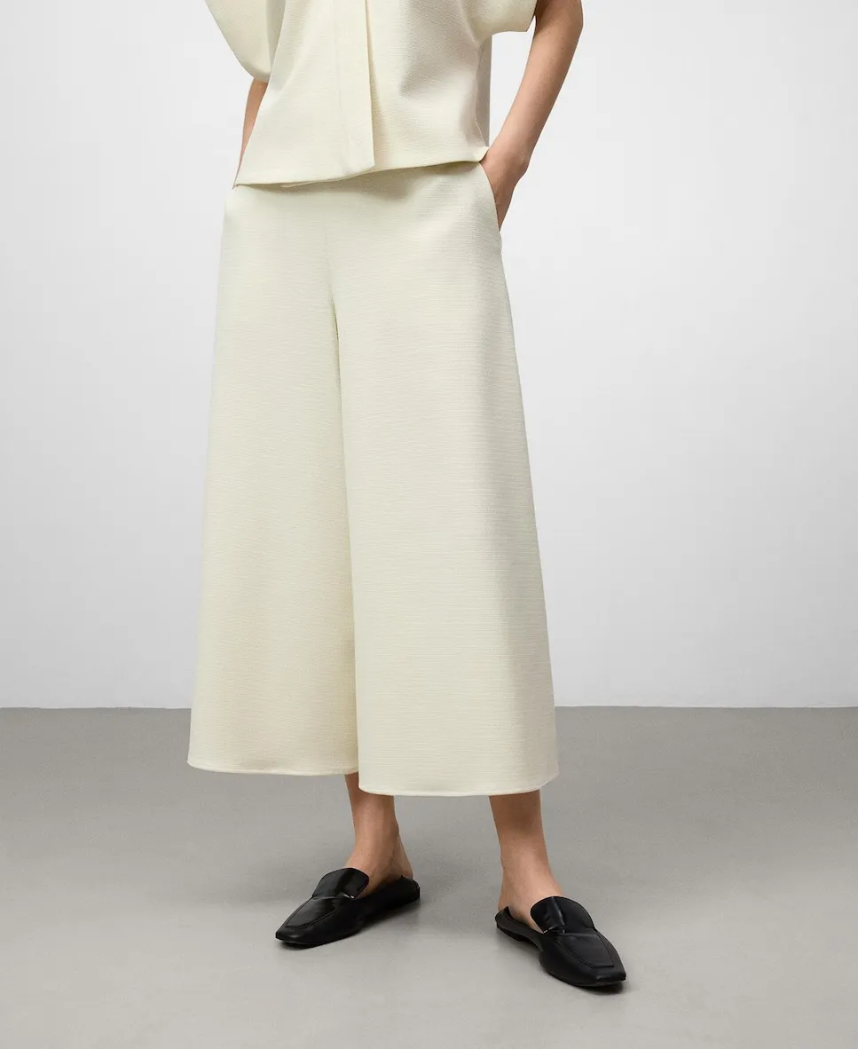 

Женские широкие брюки-кюлоты с текстурой Adolfo Dominguez, кремовый