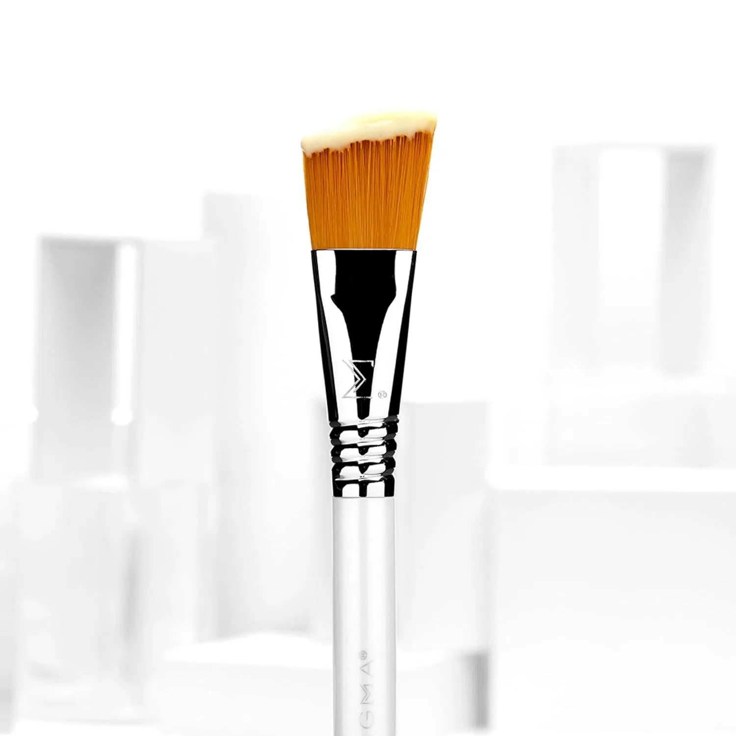 Кисть для ухода за кожей «S05 Moisturiser Skincare Brush» от Sigma Beauty Sigma Beauty — фото 3