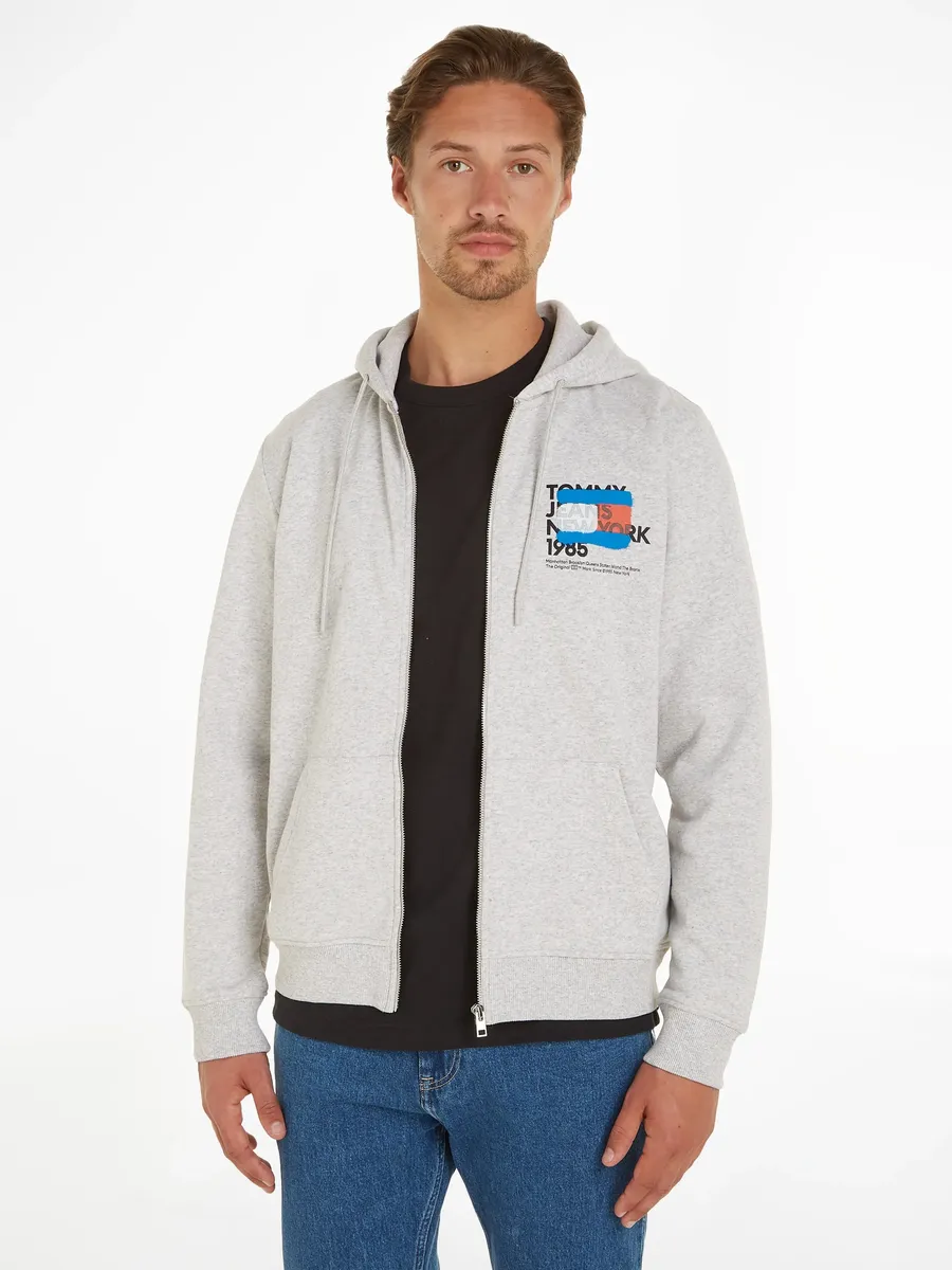 

Толстовка Tommy Jeans "TJM REG GRAFFITI ZIP TRU", с двусторонним принтом модного принта, серый