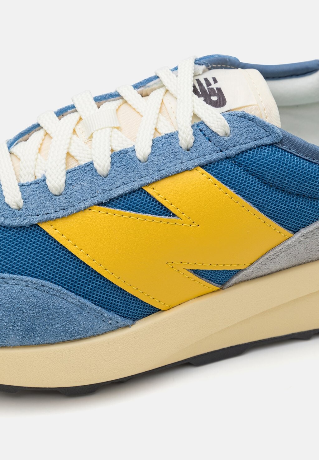 

Кроссовки 370 New Balance, синий