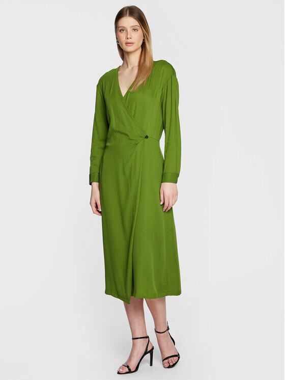 

Платье на каждый день, стандартного кроя United Colors Of Benetton, зеленый