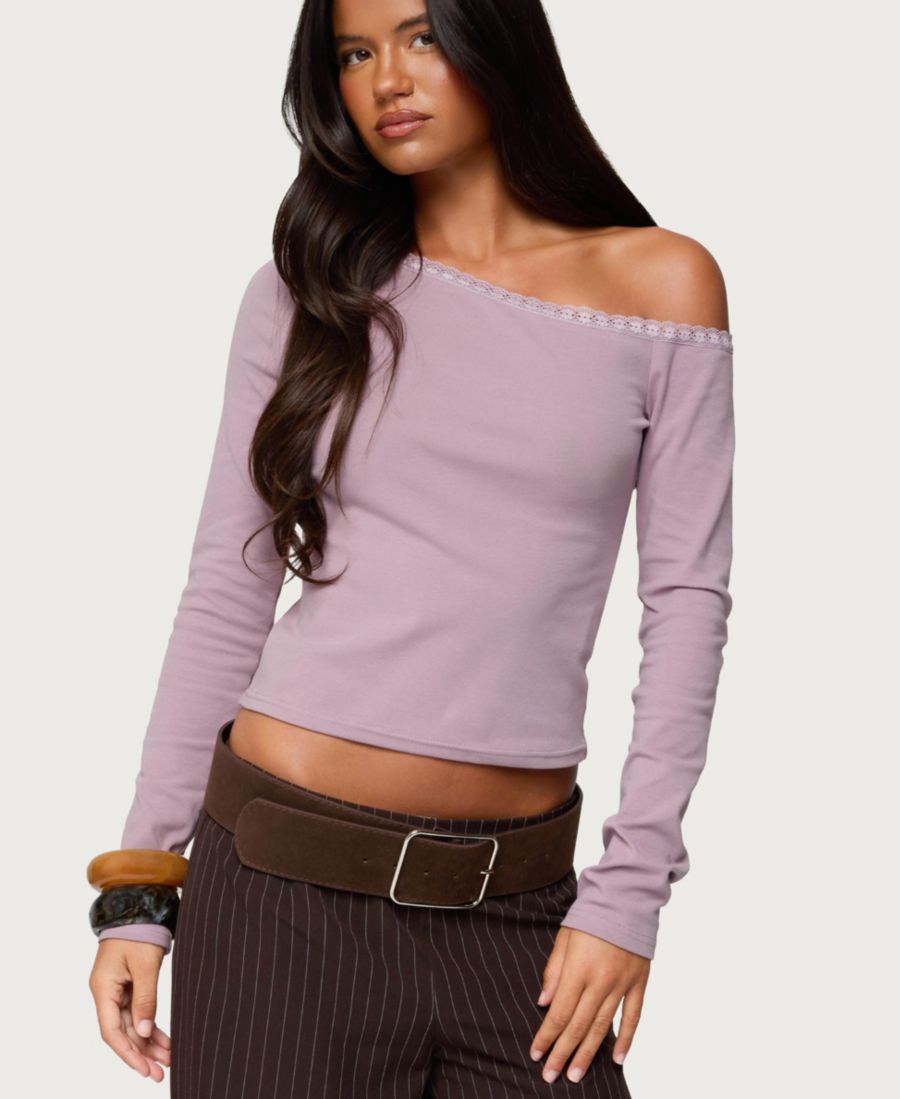 

Женская блузка Emmiline Lacey с открытыми плечами Edikted, Purple