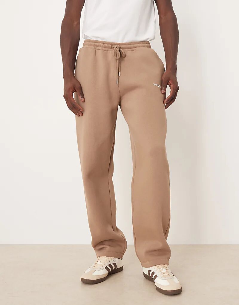 

Спортивные брюки свободного кроя ASOS DESIGN с принтом коричневого цвета