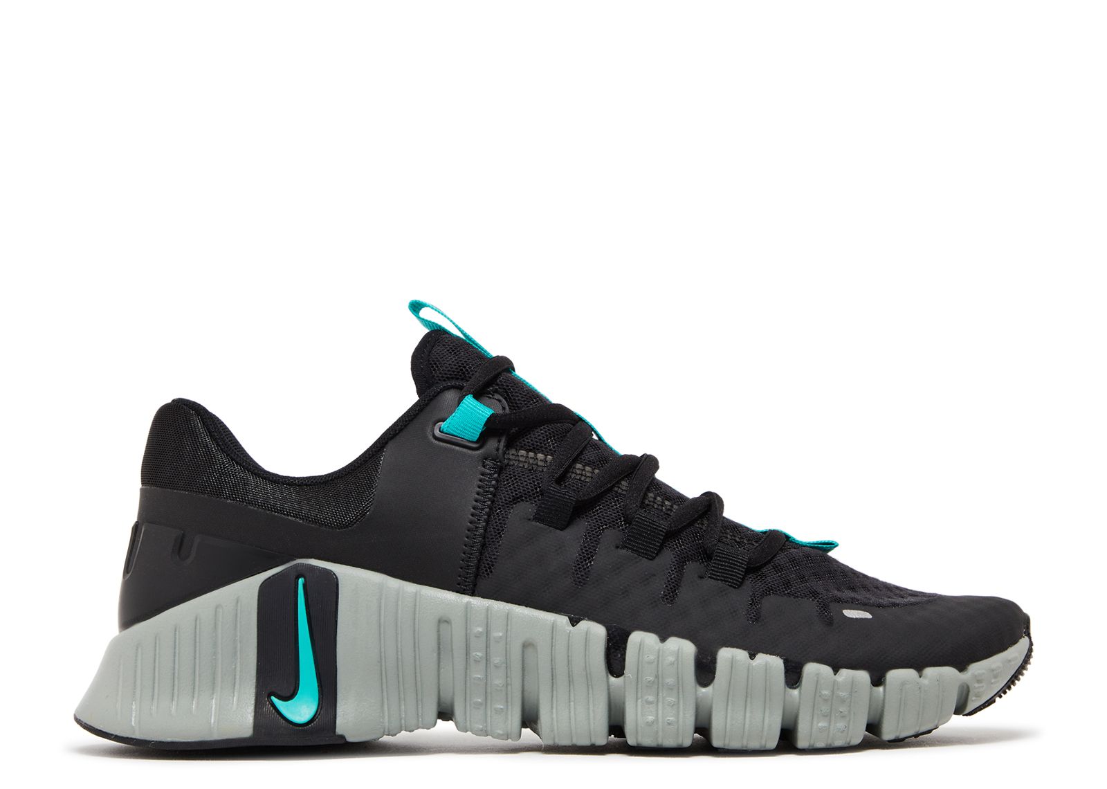 

Кроссовки Nike Free Metcon 5 Tb 'Black Clear Jade', черный