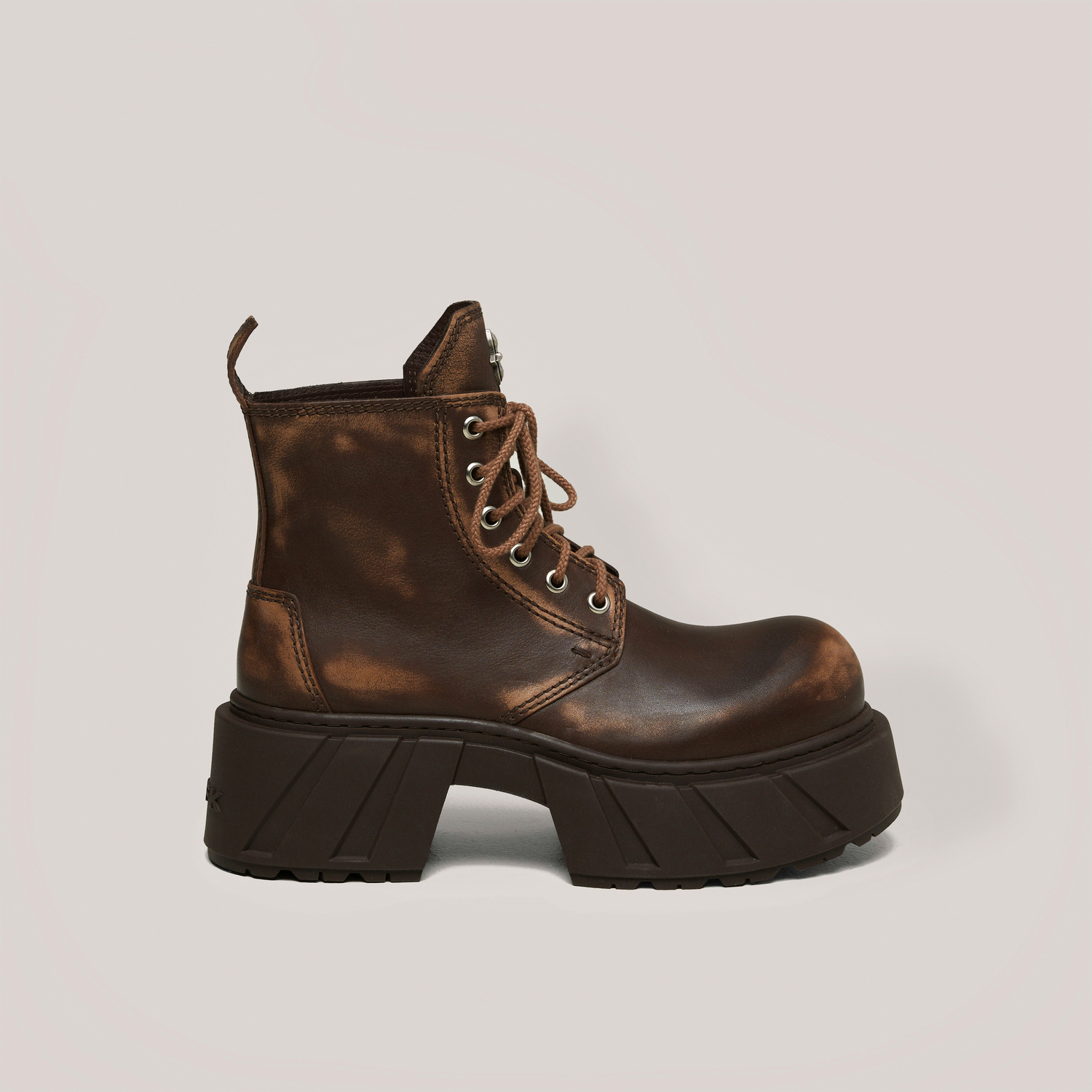 SMFK Короткие женские мартинсы Wild Horse Brown ручной выделки с магнитной коробкой для хранения, цвет Wild Horse Brown Handcrafted Polished-Comes with Magnetic Storage Box — фото 4