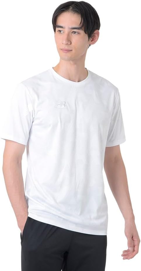 

Футболка New Balance AMT45217 из коллекции Black Out, тренировочная, с коротким рукавом, быстросохнущая, дышащая, мужская, белый