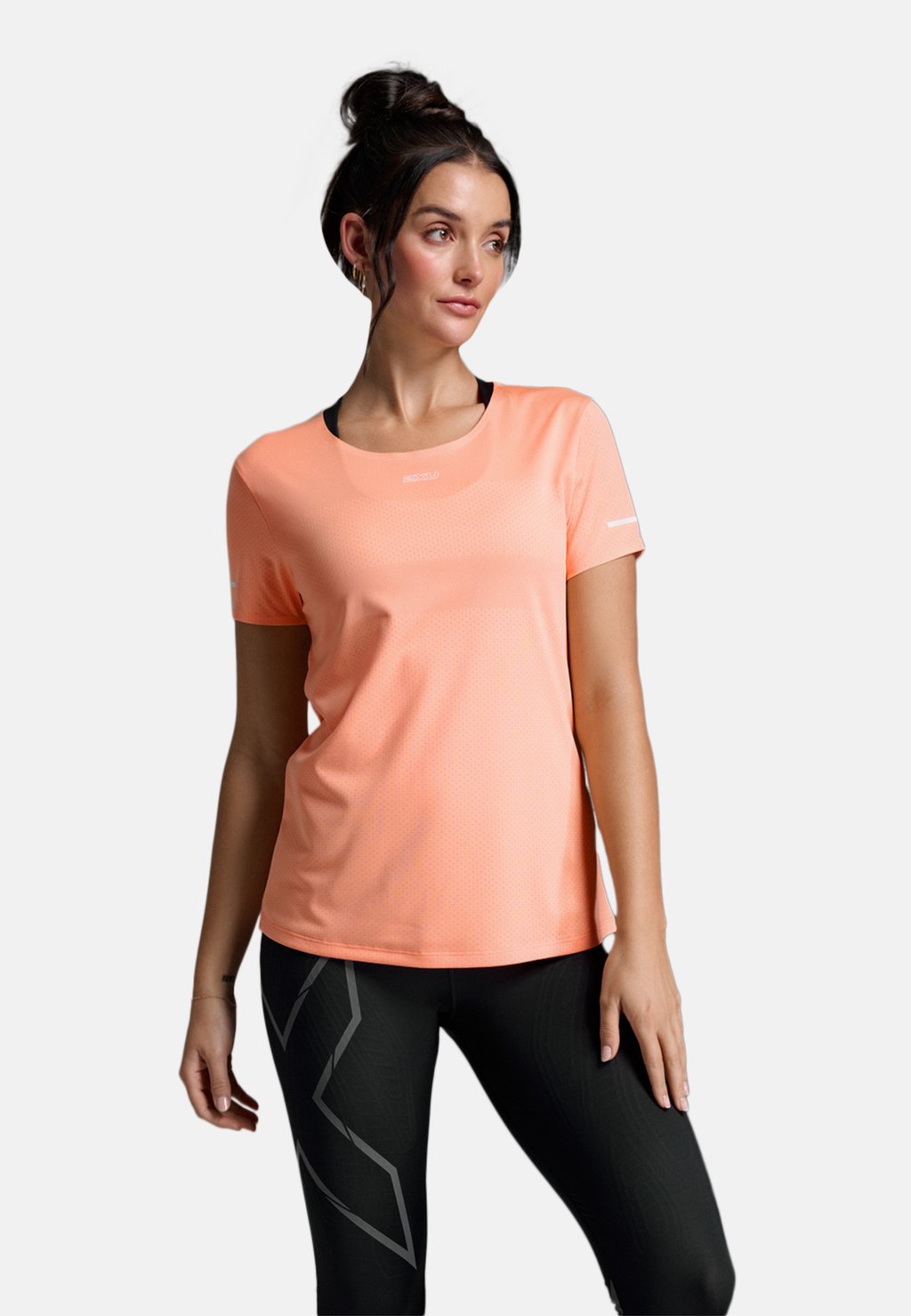 

Спортивная футболка LIGHT SPEED TEE 2XU, оранжевый