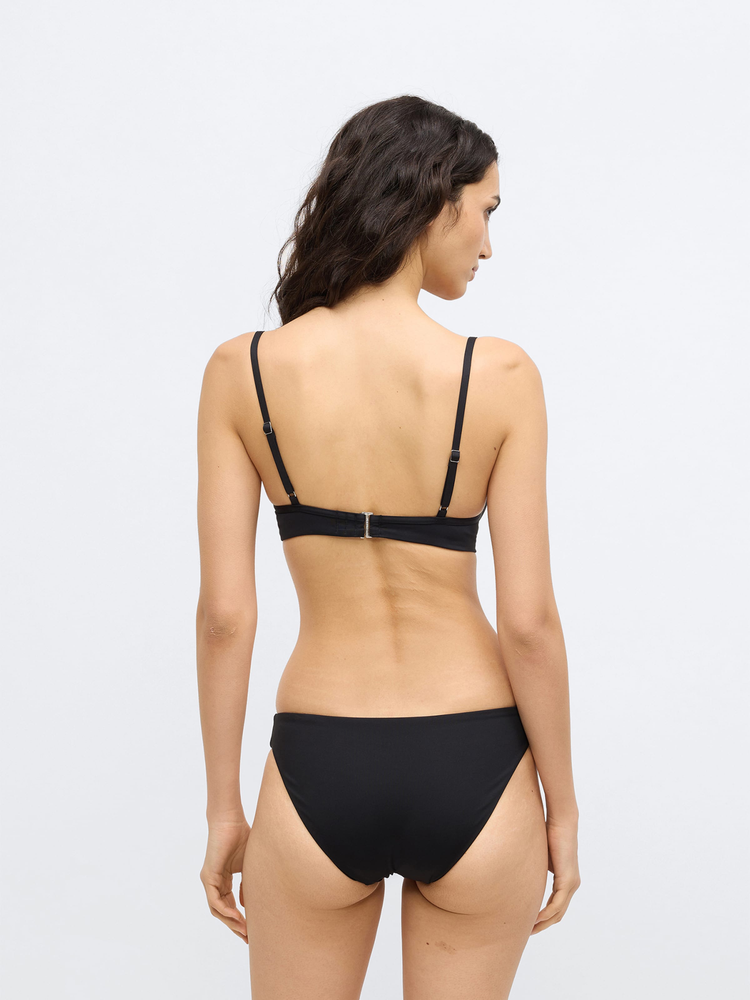 Calvin Klein Swimwear Топ от бикини с эффектом пуш-ап в черном цвете — фото 4