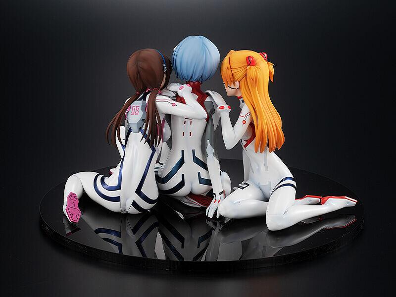 

Статуэтка Evangelion 3.0+1.0 Thrice Upon a Time - Asuka, Rei & Mari 1/8 Scale Figure (Newtype Cover Ver.)