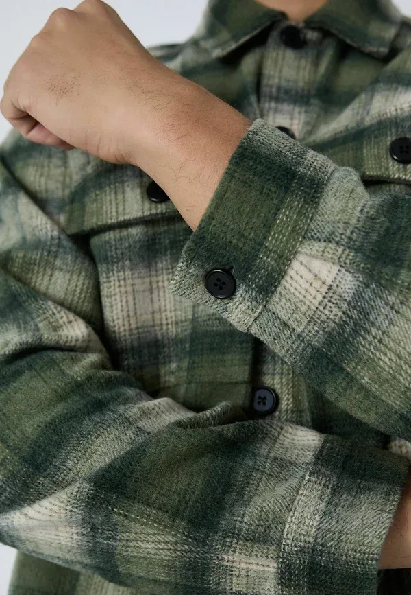 Куртка Regular fit check borg lined light jacket Next, зелёный — фото 4