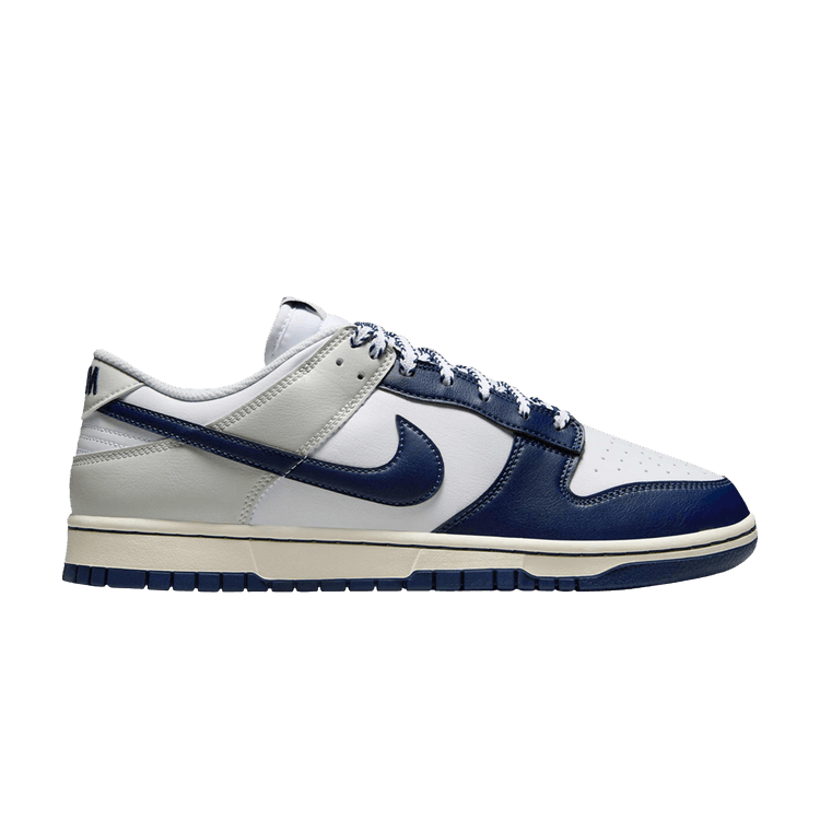 

Кроссовки Nike Dunk Low 'Rivalry Pack - New York Yankees', синий