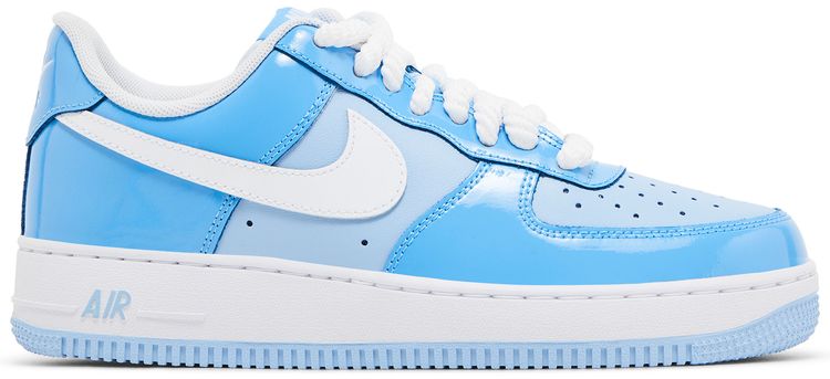 

Кроссовки Nike Air Force 1 '07 LV8 'Psychic Blue Patent', синий