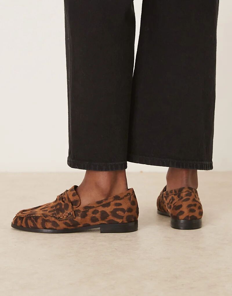 Замшевые лоферы с леопардовым принтом и сборками ASOS DESIGN Minnie — фото 3