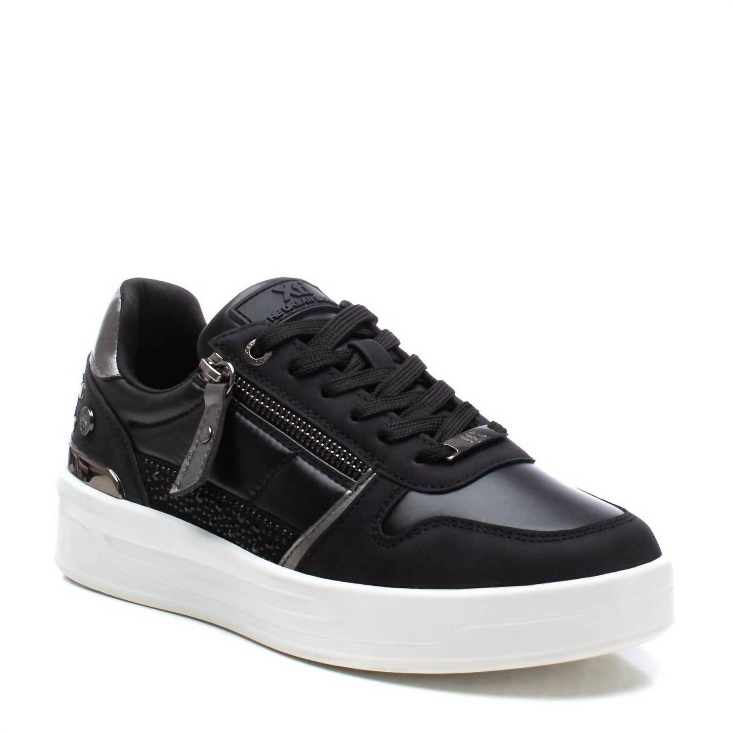 Женские повседневные кроссовки в черном цвете Xti — фото 2