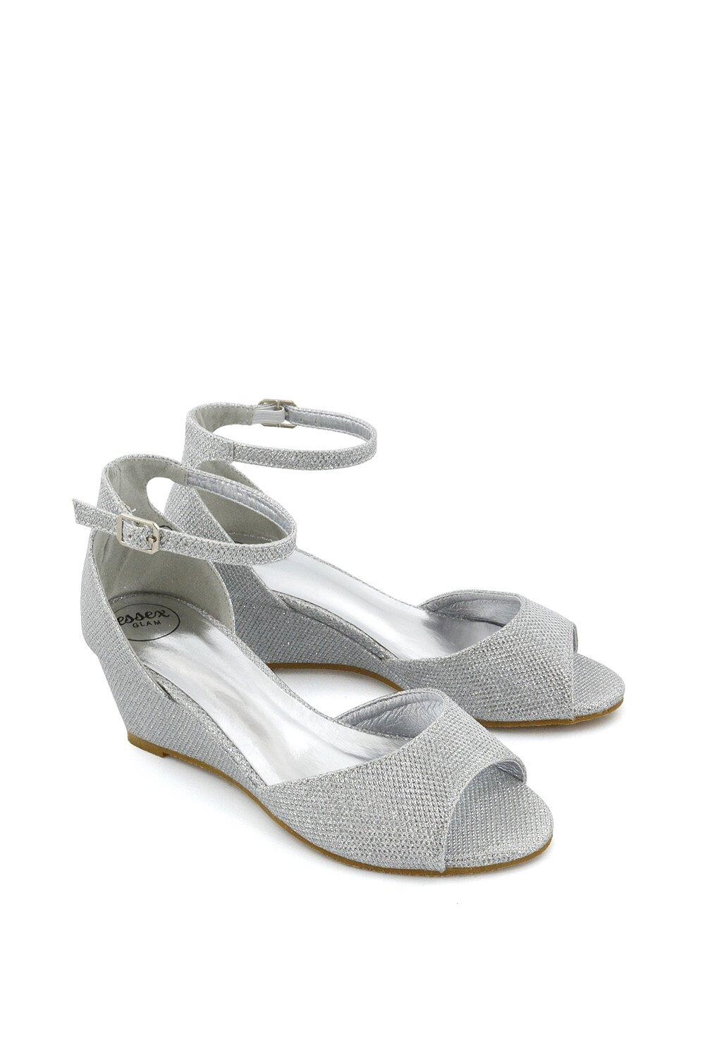

Босоножки на средней танкетке 'Lottie' Peeptoe XY London, серебро