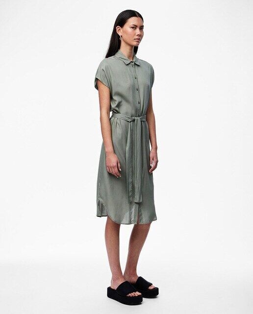 

Платье-рубашка с короткими рукавами Pieces, оливковый