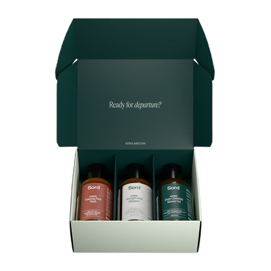 

Набор косметики Sord Travel Set, 4 предмета.