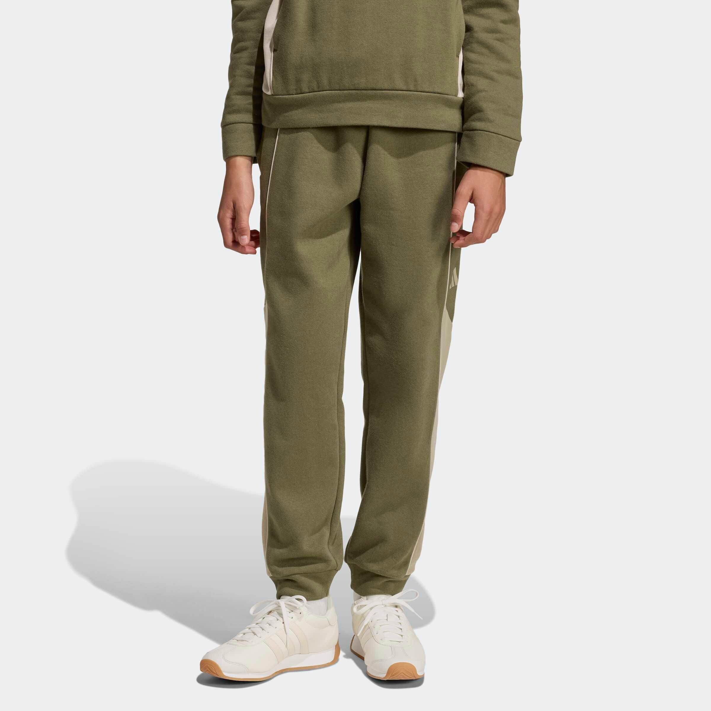 Adidas Sportswear Штаны для тренировок свободного кроя в цвете Olive — фото 3