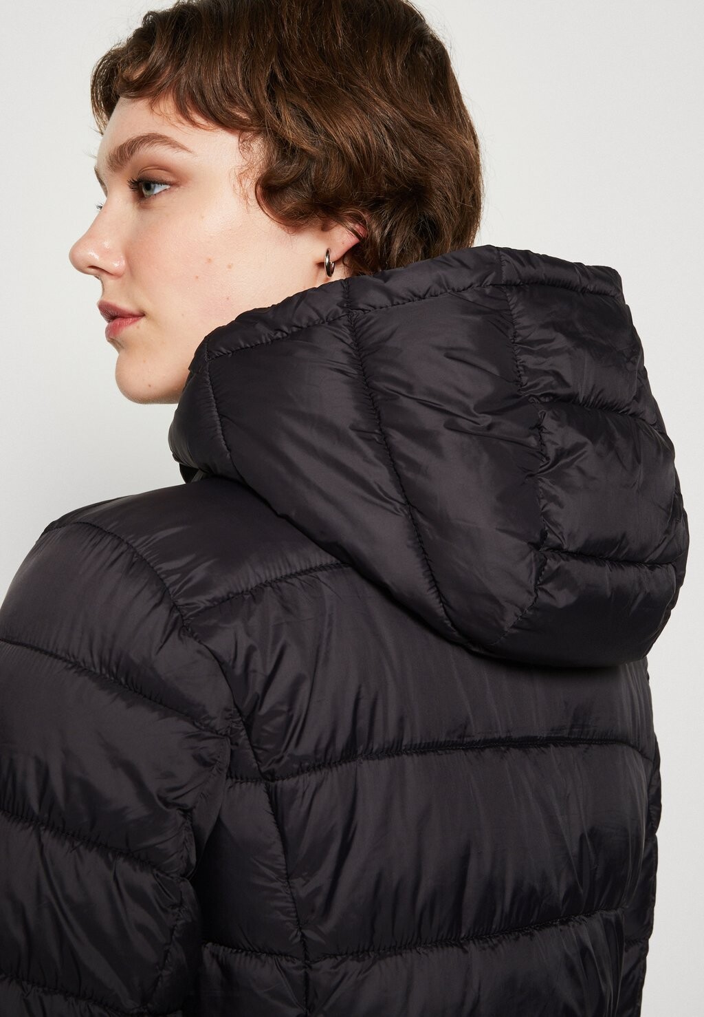 

Зимнее пальто JDYZULU LONG HOOD JDY, черный