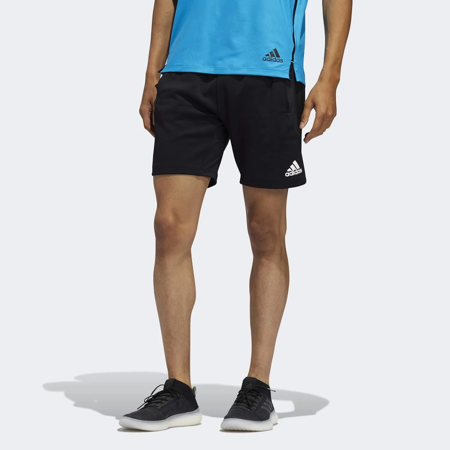 

Мужские шорты adidas 4krft Primeblue